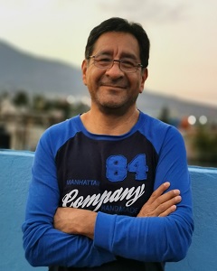 Dr. Eduardo Salvador Tututi Hernández
